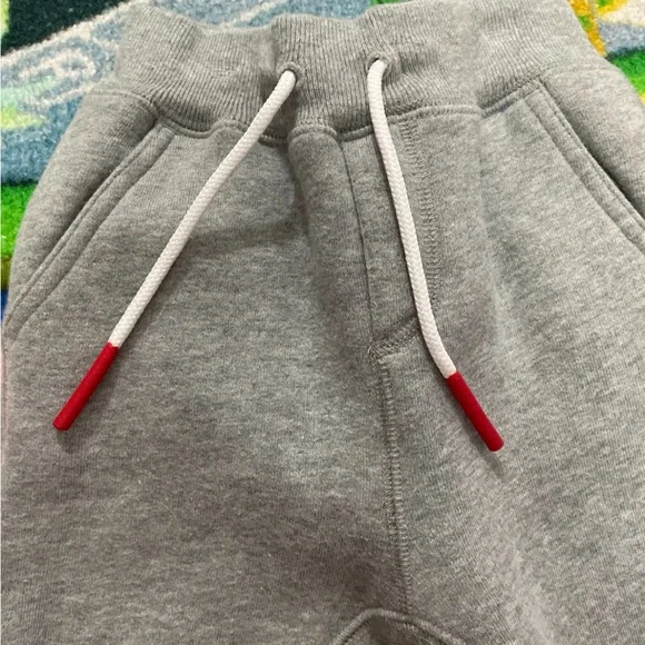 Burberry Toddler Jogger Set - Picture 6 of 9